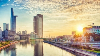 Nam Bộ nắng nóng gia tăng, chỉ số tia UV ở mức gây hại cao