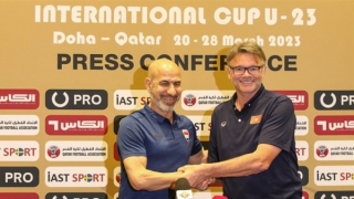 HLV Philippe Troussier mong quốc ca Việt Nam sẽ vang lên tại World Cup