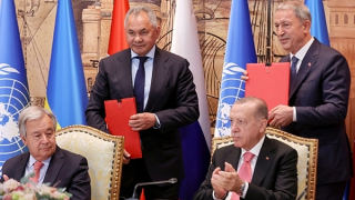 Thêm 60 ngày cho “Sáng kiến Biển Đen”: Khi niềm tin còn quá mong manh…