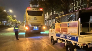 Xử phạt và tước giấy phép xe khách chạy sai hành trình, đón trả khách không đúng quy định