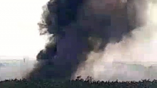 Nỗ lực dập tắt đám cháy lớn tại công ty xử lý chất thải nguy hại