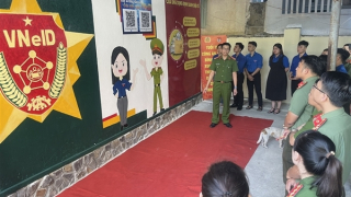 Ra mắt tranh tường bích hoạ “Tuổi trẻ tiên phong chuyển đổi số”