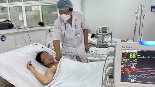 Các bệnh nhân bị ngộ độc "cá chép muối ủ chua" giờ ra sao?