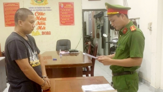 Định nhảy sông tự tử sau khi phá trụ ATM trộm két tiền