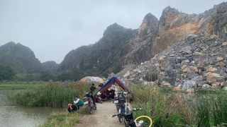 Người dân dựng lều phản đối doanh nghiệp nổ mìn khai thác đá