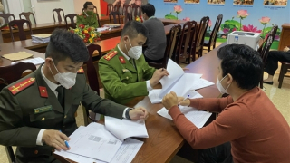 Thâm nhập đường dây mua bán thông tin cá nhân