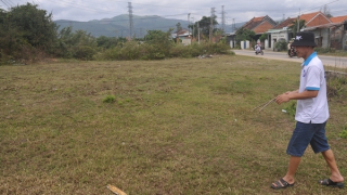 Sau hơn 15 năm nhận chuyển nhượng đất của xã, người dân chỉ được quyền… ngắm (!)