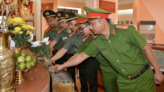 Ý nghĩa chương trình “Hành quân về nguồn” và “Rung chuông vàng”