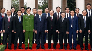 Xây dựng chế định tố tụng tư pháp lấy xét xử là trung tâm, tranh tụng là đột phá