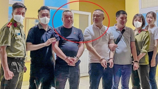 Bắt 2 đối tượng người nước ngoài là trùm sòng bài bị truy nã đặc biệt