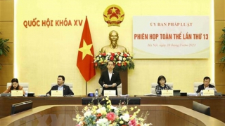 Phiên họp toàn thể lần thứ 13 Ủy ban Pháp luật của Quốc hội