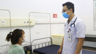 Cô gái 28 tuổi nhiễm sán nguy hiểm khi ăn thịt bò tái