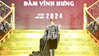 Ca sĩ Đàm Vĩnh Hưng tìm kiếm hào quang rực rỡ ở đâu