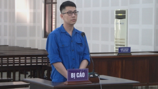 Thu nợ của công ty đút túi riêng và... cái kết đắng