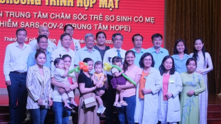 Tri ân các “bảo mẫu” chăm sóc 259 trẻ sơ sinh có mẹ mắc COVID-19