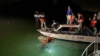 Trắng đêm tìm kiếm trực thăng rơi trên Vịnh Hạ Long