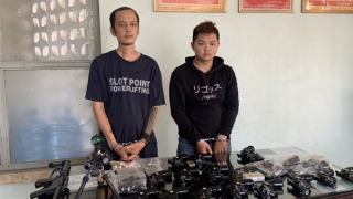 Triệt tận gốc các ổ nhóm buôn bán vũ khí "nóng"