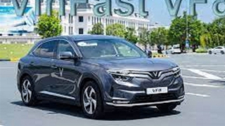 VinFast hoàn tiền và hỗ trợ 20% cho khách không còn nhu cầu mua xe điện