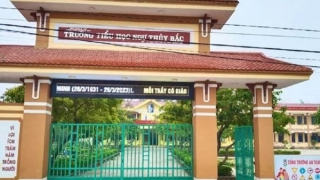 Hiệu trưởng và hiệu phó đánh nhau, một người nhập viện