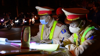 Một tháng, CSGT Lâm Đồng phát hiện gần 200 tài xế sử dụng rượu bia