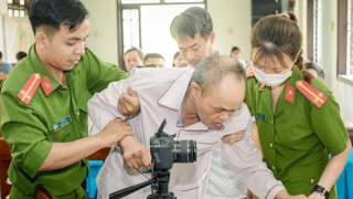 "Chim sơn ca" nơi núi rừng biên giới