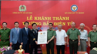 Công an TP Hồ Chí Minh khánh thành trường bắn điện tử hiện đại do Hàn Quốc tài trợ