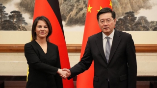 Trung Quốc khẳng định không "bơm" vũ khí vào xung đột ở Ukraine