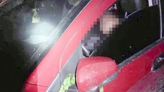 Người phụ nữ tử vong trong ô tô dưới tầng hầm chung cư