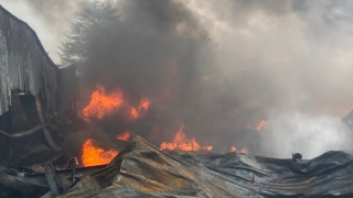 Cháy nhà xưởng công ty chuyên sản xuất valy, túi xách ở Long An