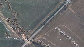 Tuyên bố cứng rắn của Nga và Ukraine về Crimea