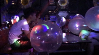 Bị tổn thương thần kinh tuỷ sống do sử dụng bóng cười