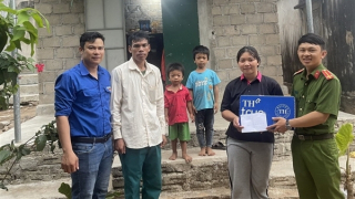 Dấu ấn đẹp của Công an Ninh Hải với học sinh nghèo khó