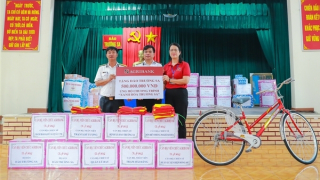 Agribank – xanh Trường Sa, xanh biển đảo