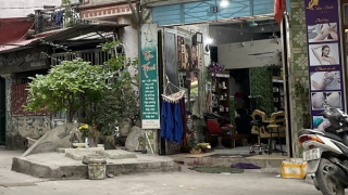 Những ngôi mộ cổ xen kẽ với nhà dân [Bài 1]