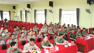 Khai giảng lớp bồi dưỡng nghiệp vụ cảnh vệ cho 35 học viên Campuchia