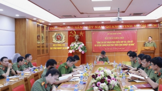 Hội thảo khoa học về đẩy mạnh phát triển công nghiệp an ninh