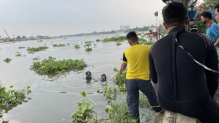 Mất tích vì đang nhậu thì nhảy sông Sài Gòn để tắm