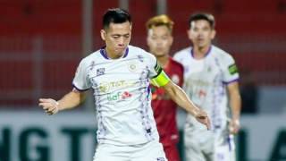 CLB bóng đá Hà Nội gửi đơn khiếu nại về án kỷ luật Văn Quyết