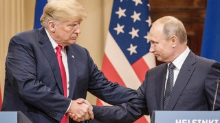 Dưới bóng đen của sự hủy diệt