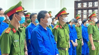 Cựu Chủ tịch UBND TP Hạ Long Phạm Hồng Hà bị tuyên phạt 15 năm tù