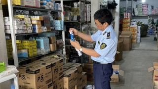 Liên tiếp phát hiện hàng giả mạo nhãn hiệu nổi tiếng