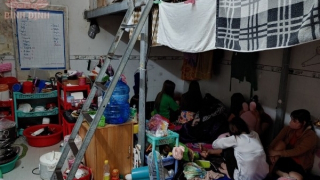 Bắt quả tang bốn cặp nam, nữ đang "mây mưa" tại cơ sở massage