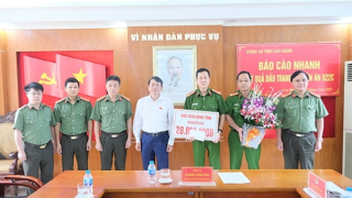 Khen thưởng Ban chuyên án bắt giữ 6 đối tượng, thu giữ 24 bánh heroin