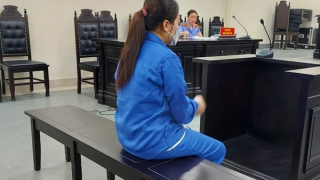 Nhái tài khoản Facebook nổi tiếng, chiếm đoạt tiền tỷ