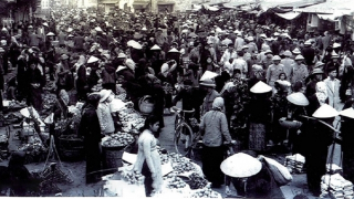 Gánh gồng Hàng Giấy - Đồng Xuân