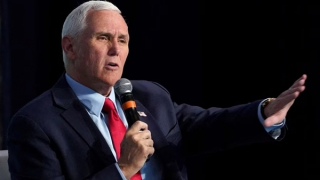 Cựu Phó Tổng thống Mỹ trình diện trước bồi thẩm đoàn điều tra ông Trump