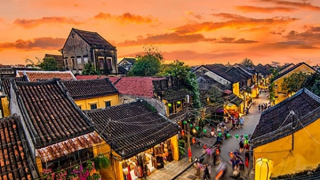 Tuyển 200 tác phẩm cho triển lãm "Việt Nam qua ống kính nhiếp ảnh gia quốc tế"