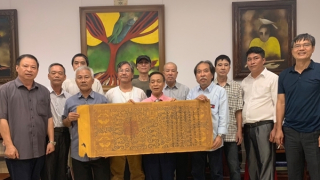 Những người trả lại "hồn cốt" cho làng quê Việt