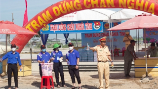 Trạm dừng chân nghĩa tình ấm lòng người dân xa quê