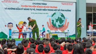 Học viện CSND hướng dẫn kỹ năng tự vệ và thoát hiểm tại trường học